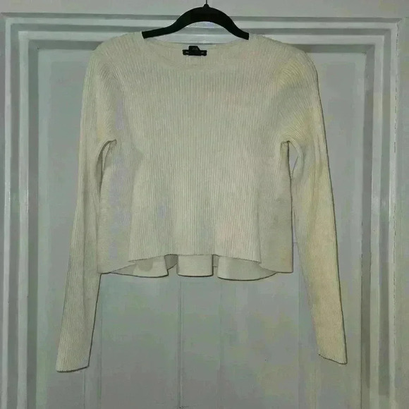 Club Monaco Ribbed Long Sleeve Crewneck Loose Fit Sweater Cream Size Small - Picture 2 of 10